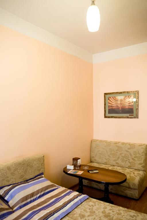 Hotel Mini Єреван Екстер'єр фото