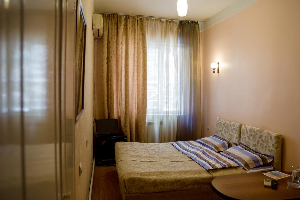 Hotel Mini Єреван Екстер'єр фото