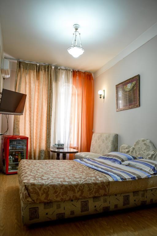 Hotel Mini Єреван Екстер'єр фото
